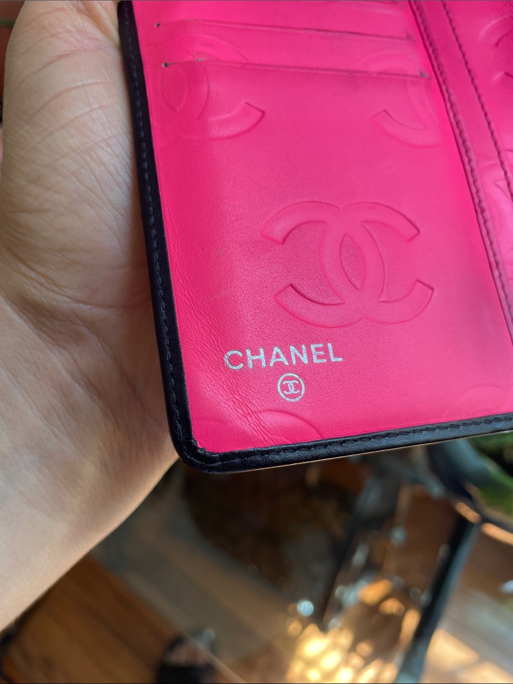 CHANEL Black Quilted CC Logo Wallet - Picture 6 of 13
